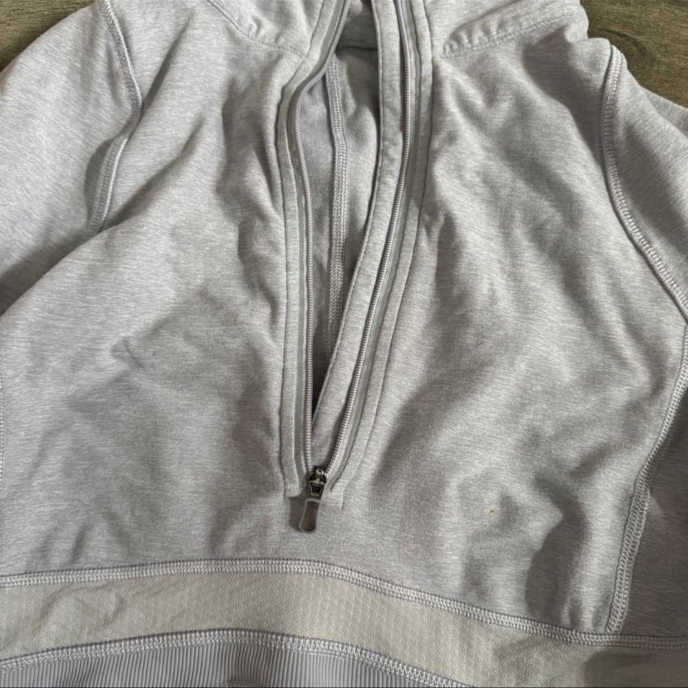 Lululemon Think Fast Pullover Cold Hands Warm Heart Gray Sz 6 Half Zip Cuffins - Picture 9 of 12